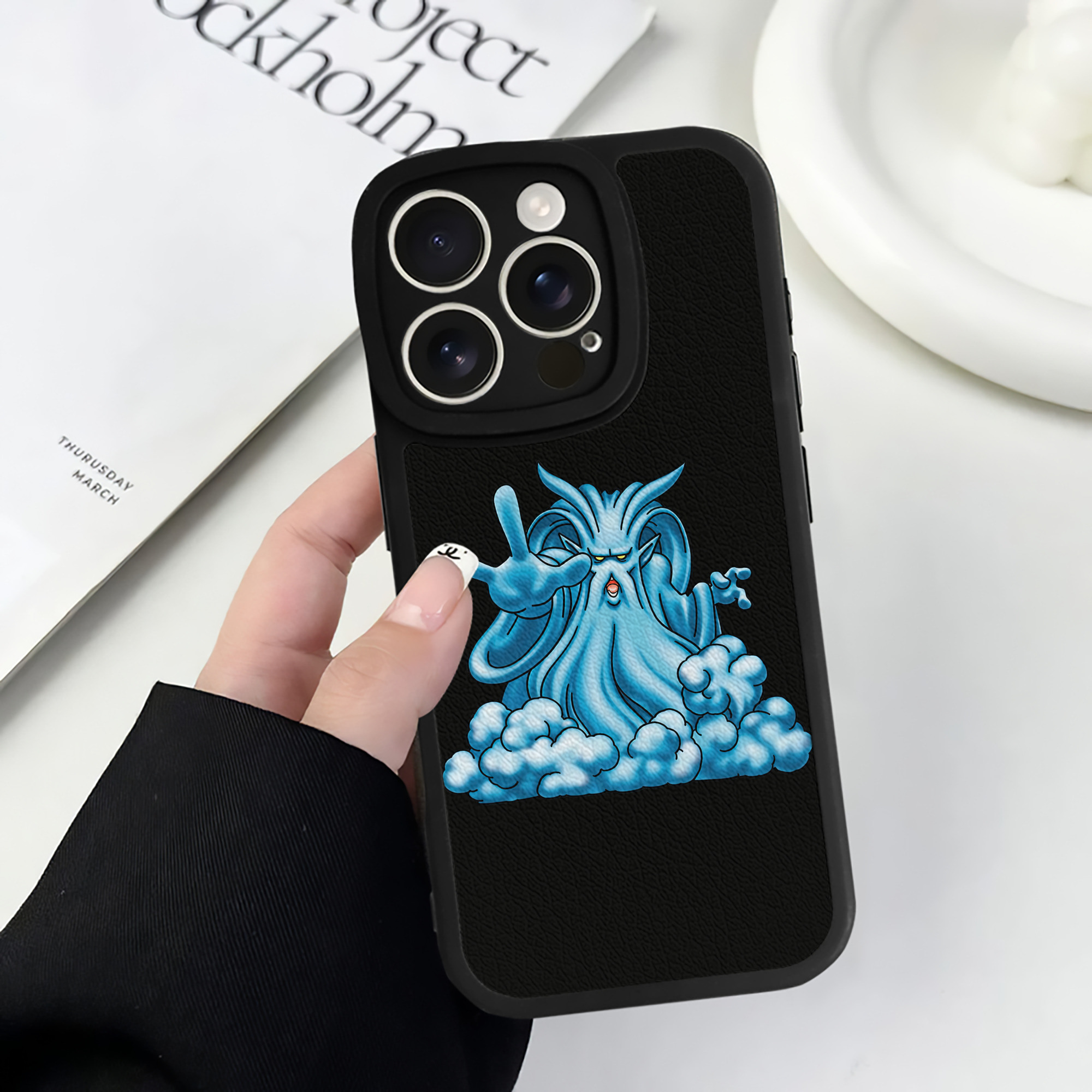 （画像用） ドラゴンクエスト Doragon Kuesuto Dragon Quest 【iPhone 16シリーズ対応】シリコンスマホケース（レザー調） 材質：シリコン